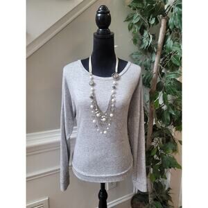 Soho Street Sweater Women's Size Medium Gray Long Sleeve Pullover Knit Casual